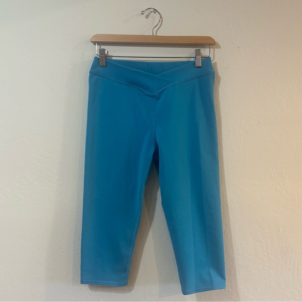 Alo Yoga Airbrush V-Cut Define Capri